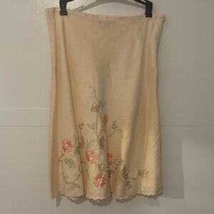 Ann Taylor Beige Skirt with Coral Floral Beaded Embroidery Design